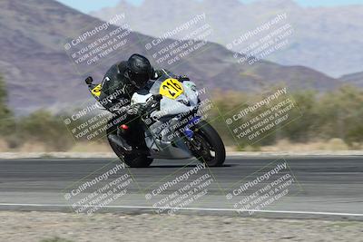 media/Oct-05-2025-CVMA (Sun) [[beeef4f201]]/Race 15-Amateur Formula Middleweight/